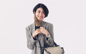 マスクの色別 おすすめの仕事服コーデ３選 カーキ ベージュ Classy クラッシィ