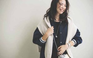 佐藤匠が直伝 ワンパターンになりがち 甘めワンピを今っぽく着るコツ Classy クラッシィ