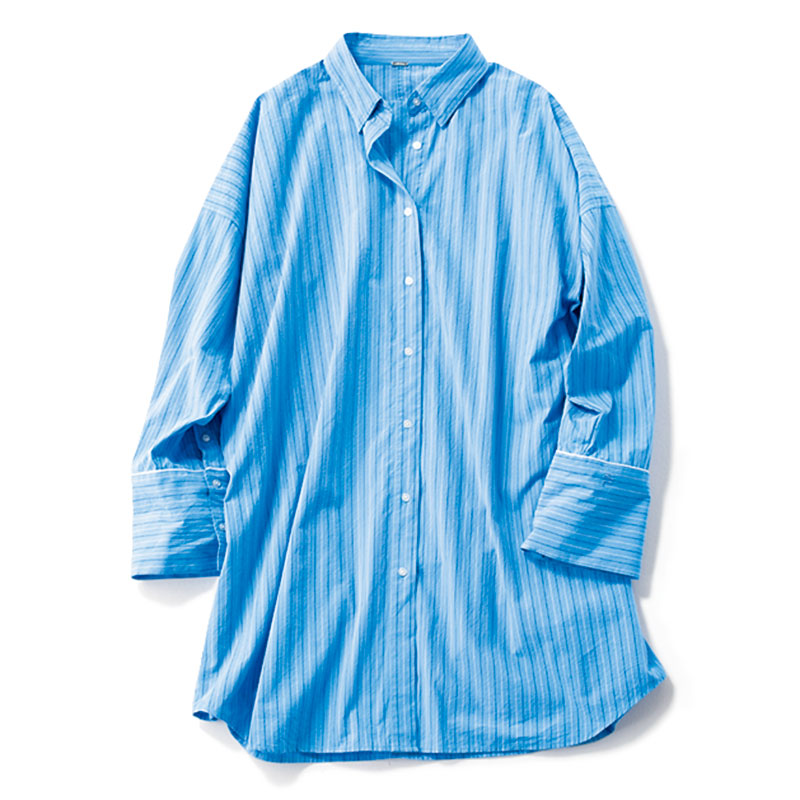 【A】ビッグシャツ マシンウォッシャブル&シワ加工素材でアイロン不要。洗いざらしで着られる尊さ。￥6,930（Ｍｉｌａ Ｏｗｅｎ）
