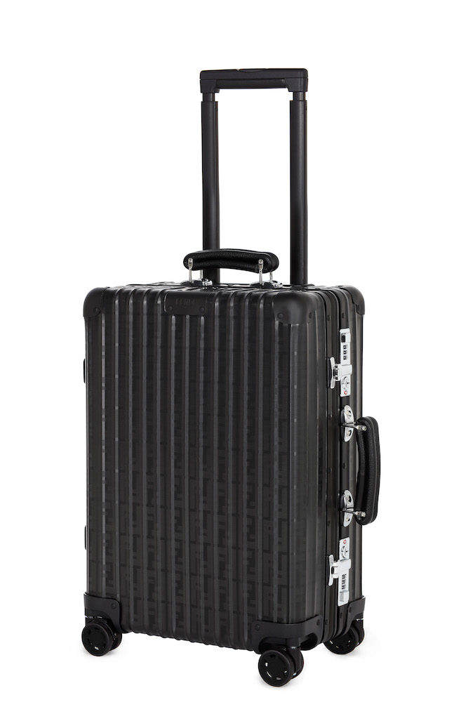 数量限定】フェンディ×RIMOWAの限定版スーツケースが再び登場 