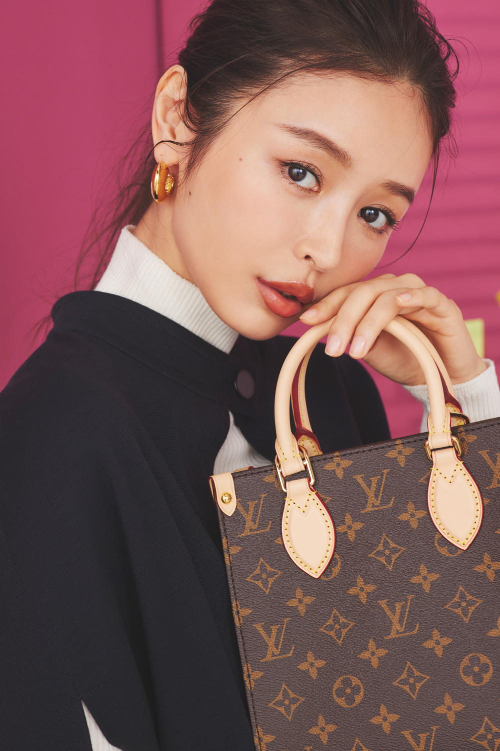 加治ひとみ×名品バッグ】永遠の定番! ルイ・ヴィトンの 加治ひとみ×名品バッグ】永遠の定番! ルイ・ヴィトンの