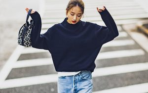 【今日の服装】「ユニクロのメンズニット」をオシャレに着るなら