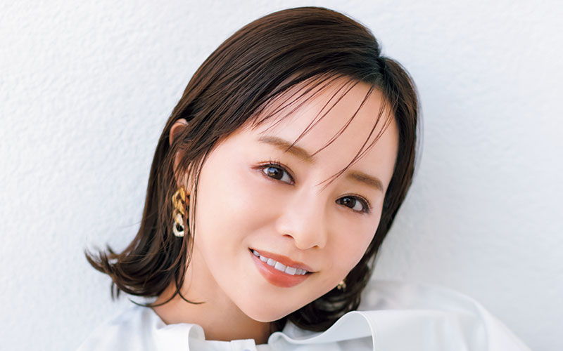 【田中亜希子さん・42歳】美しすぎるアラフォーに聞いた「30代でやらなくなった、２つのこと」